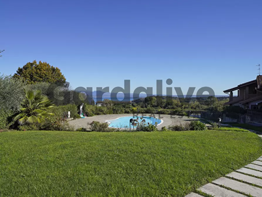 Immagine 1 di Villetta a schiera in affitto  in Via Sirmione a Lonato del Garda