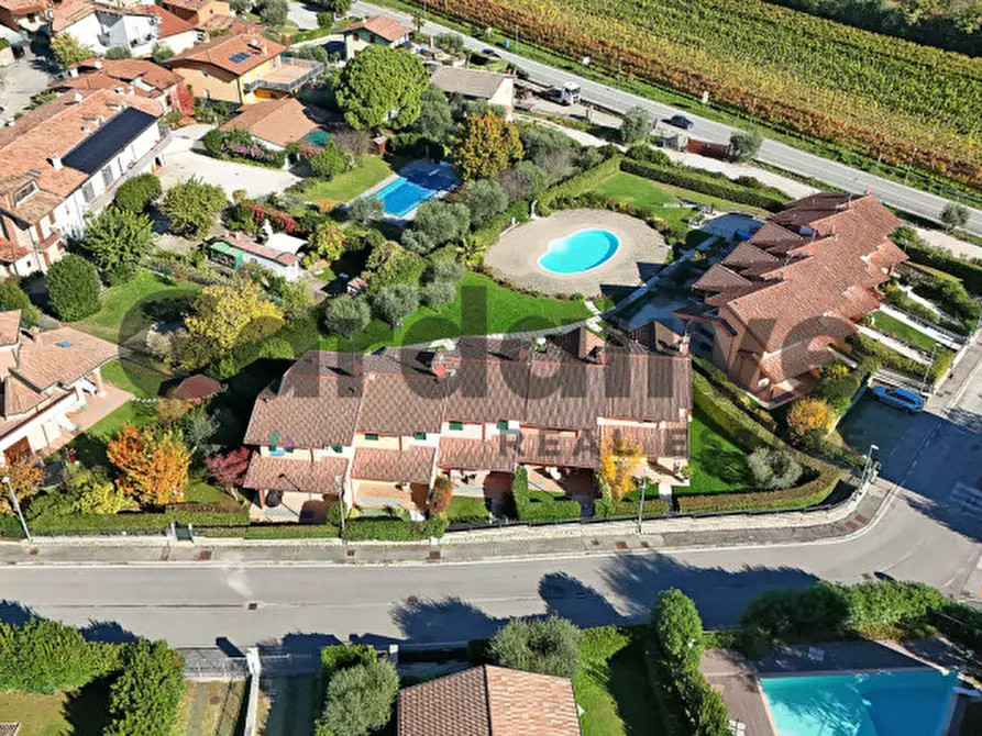 Immagine 34 di Villetta a schiera in affitto  in Via Sirmione a Lonato del Garda