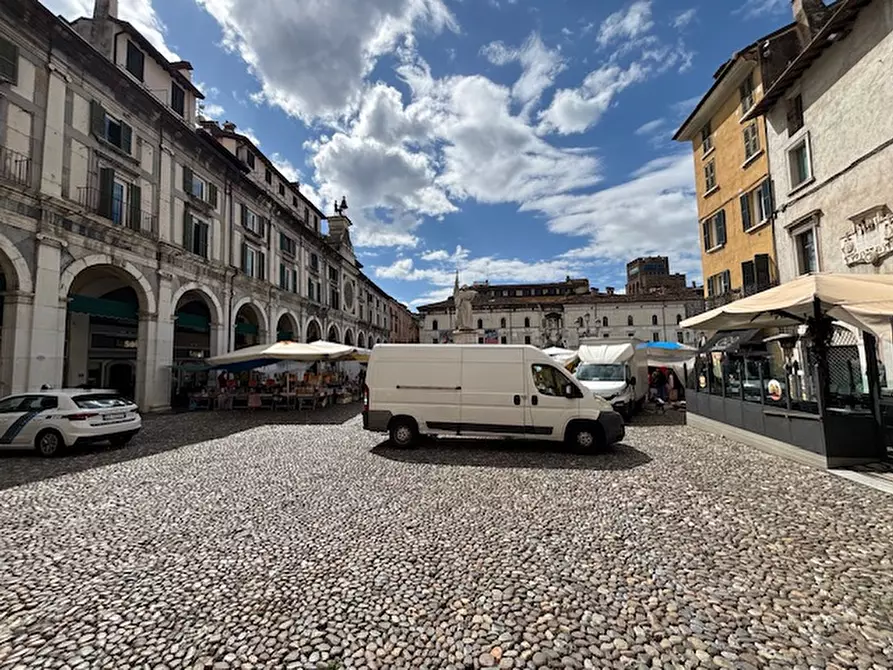 Immagine 2 di Appartamento in vendita  in Via dei Musei a Brescia