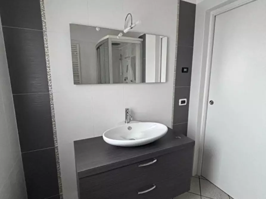 Immagine 9 di Villetta a schiera in vendita  a Castagnaro