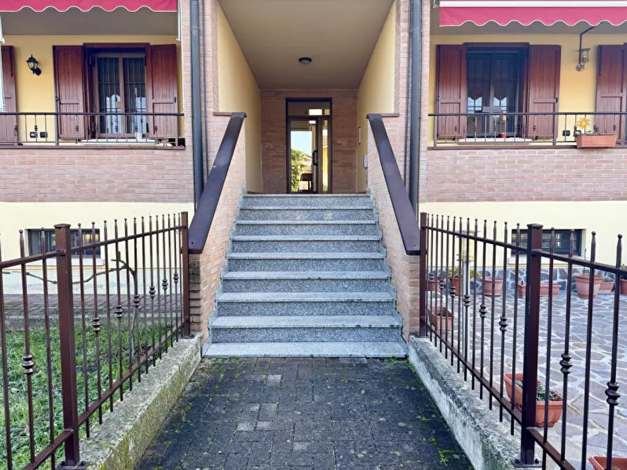 Immagine 2 di Appartamento in vendita  in Via Guglielmo Marconi a Sorbolo Mezzani