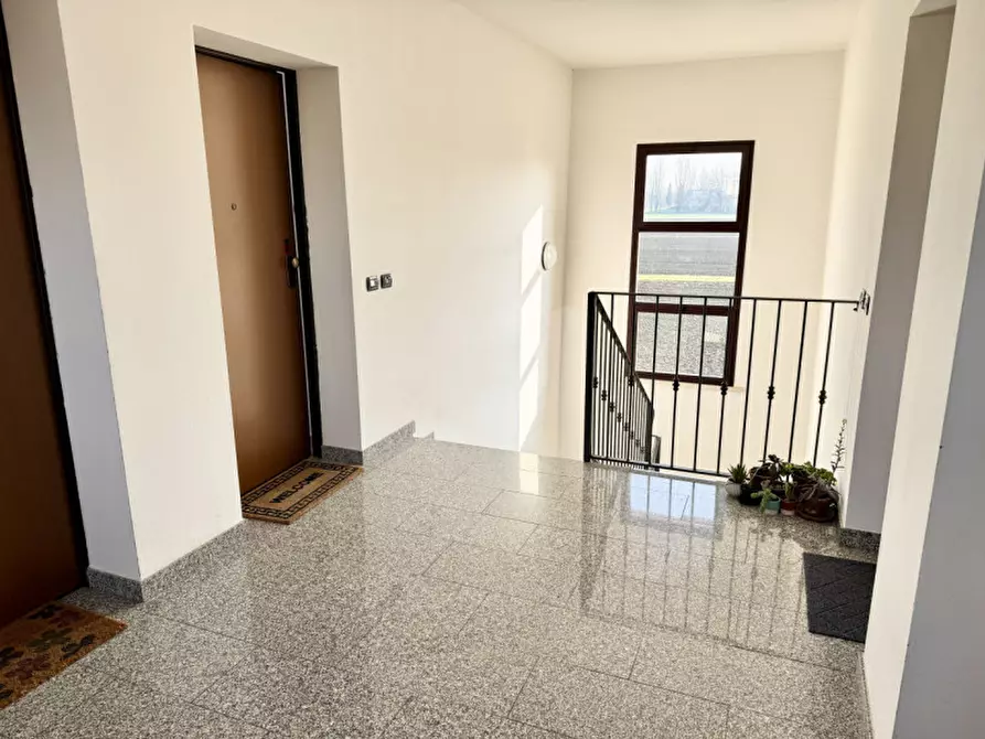 Immagine 4 di Appartamento in vendita  in Via Guglielmo Marconi a Sorbolo Mezzani