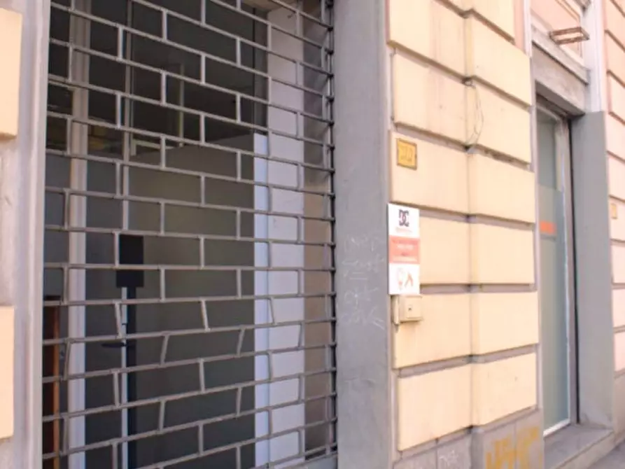 Immagine 29 di Ufficio in affitto  in P.ZZA G. GARIBALDI 37 a Pescara