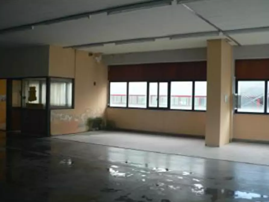 Immagine 8 di Capannone industriale in vendita  in Via Ortana Vecchia, 2 a Narni