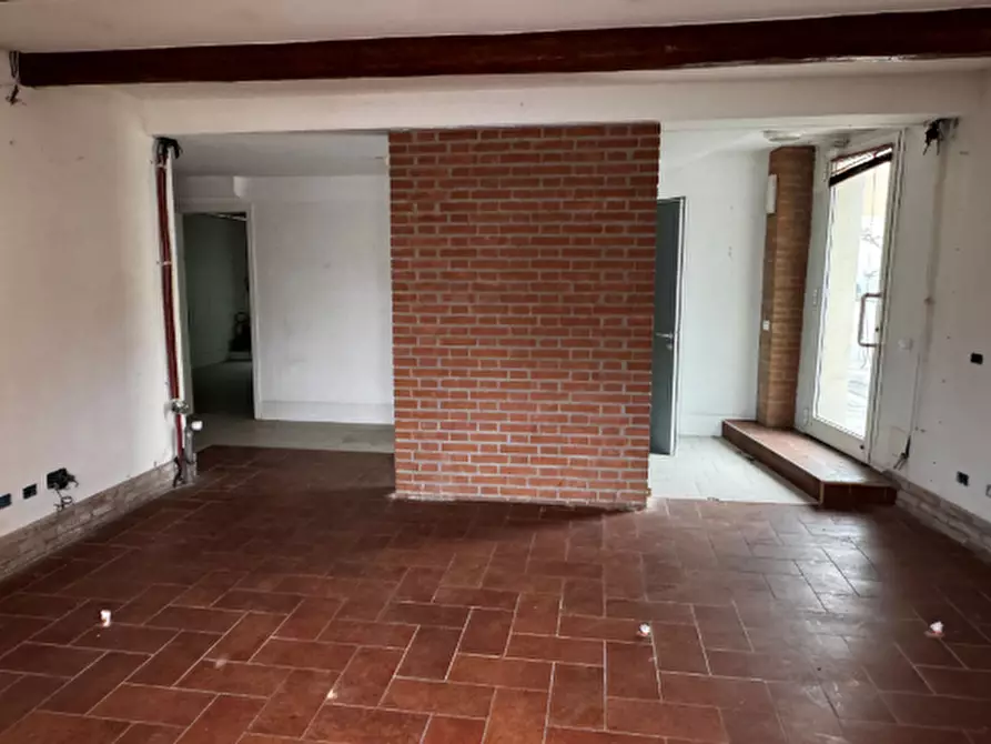 Immagine 3 di Negozio in vendita  in Occhiobello via Roma, 28 a Occhiobello