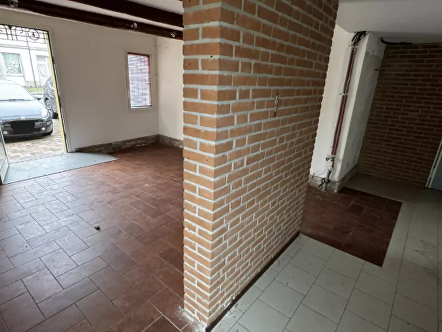 Immagine 5 di Negozio in vendita  in Occhiobello via Roma, 28 a Occhiobello