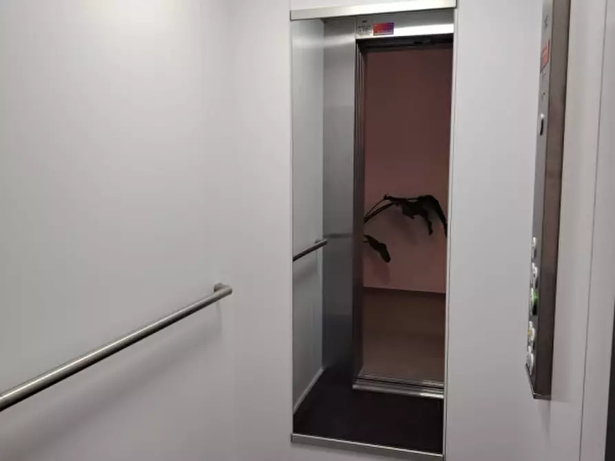 Immagine 13 di Attico in vendita  a Cassola