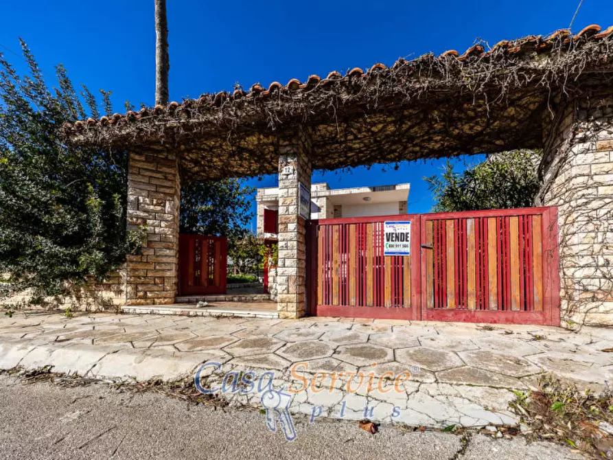 Immagine 36 di Villa in vendita  in Via Sardegna a Racale