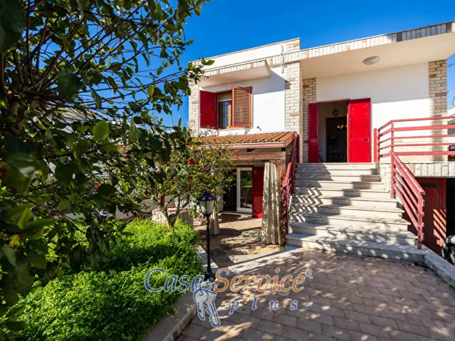 Immagine 39 di Villa in vendita  in Via Sardegna a Racale