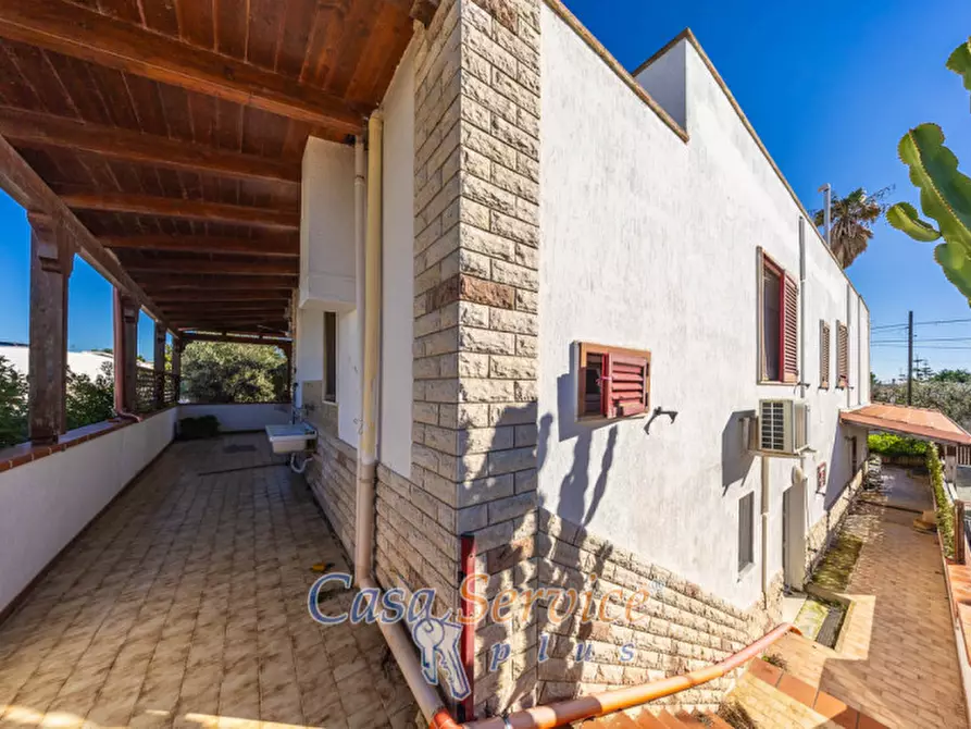 Immagine 46 di Villa in vendita  in Via Sardegna a Racale