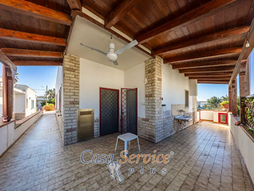 Immagine 47 di Villa in vendita  in Via Sardegna a Racale