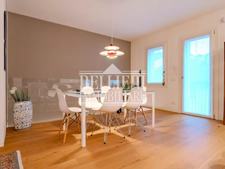 Immagine 5 di Appartamento in vendita  in Ponte degli Angeli a Vicenza