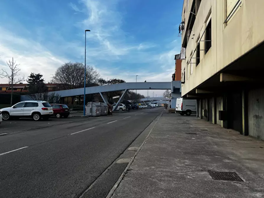 Immagine 2 di Appartamento in vendita  in Via Michelangelo 44 a Brescia