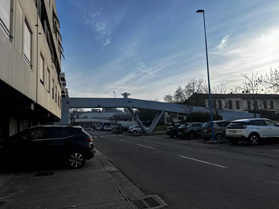 Immagine 18 di Appartamento in vendita  in Via Michelangelo 44 a Brescia