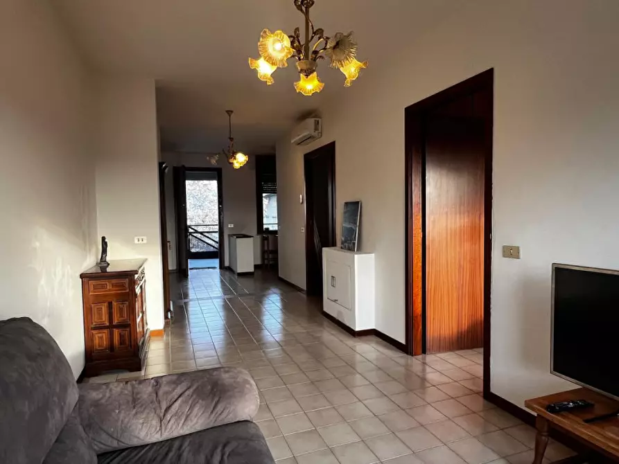 Immagine 25 di Appartamento in vendita  in Via Michelangelo 44 a Brescia