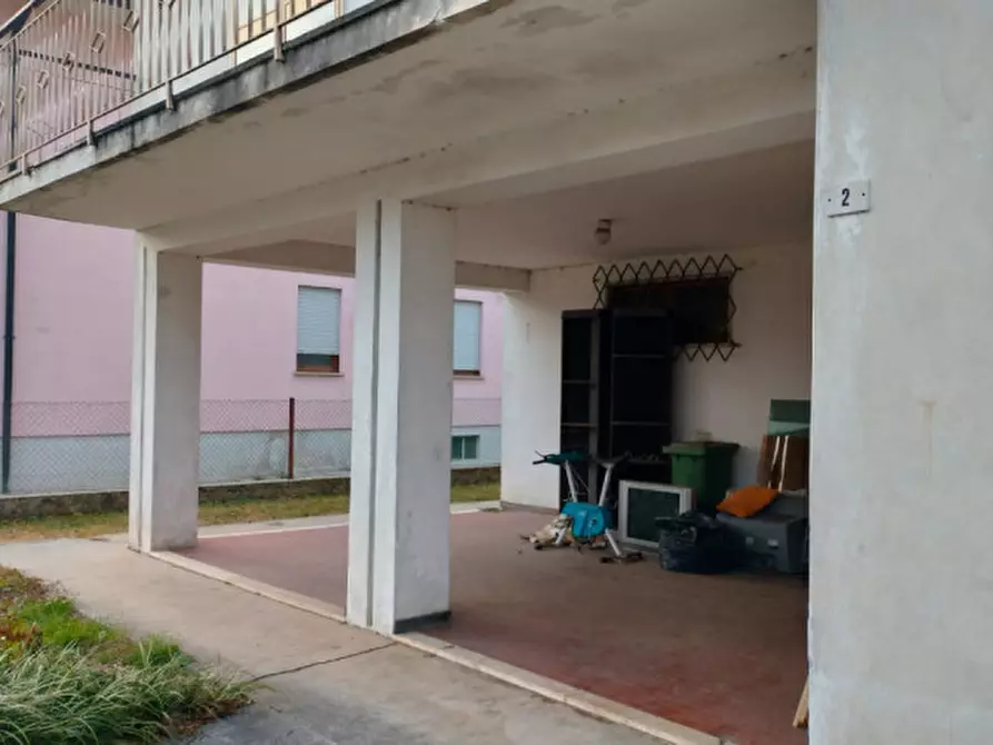 Immagine 4 di Casa indipendente in vendita  in Via Luigi Einaudi, 2 a Montecchio Maggiore