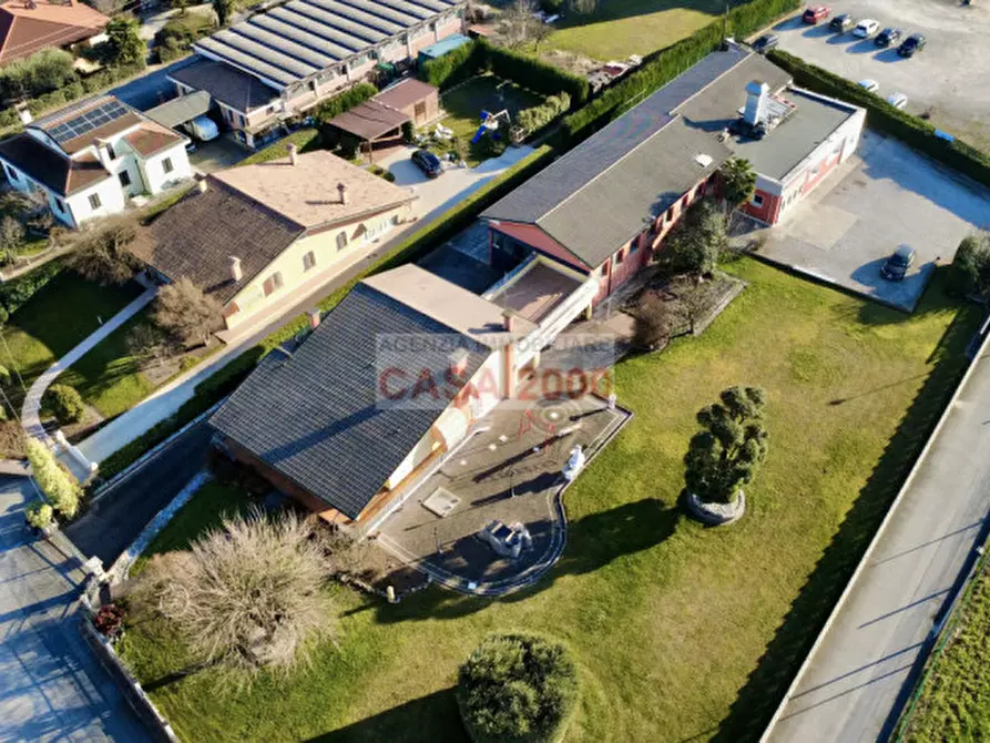 Immagine 7 di Villa in vendita  a Piombino Dese