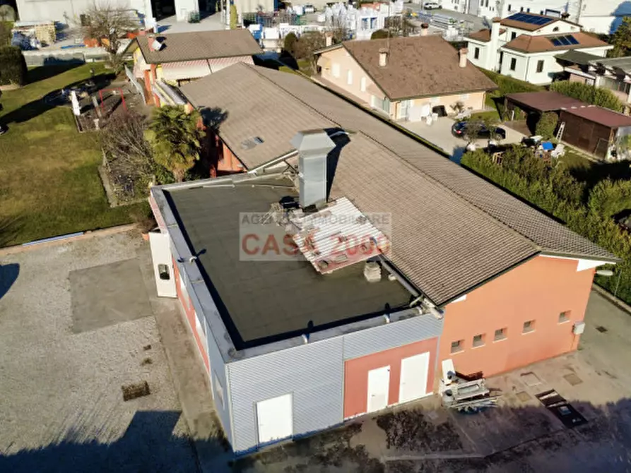 Immagine 26 di Villa in vendita  a Piombino Dese