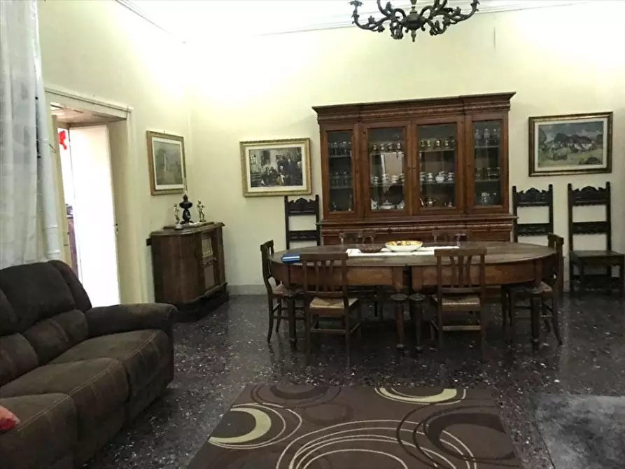 Immagine 6 di Appartamento in vendita  in Via Pollichino a Randazzo