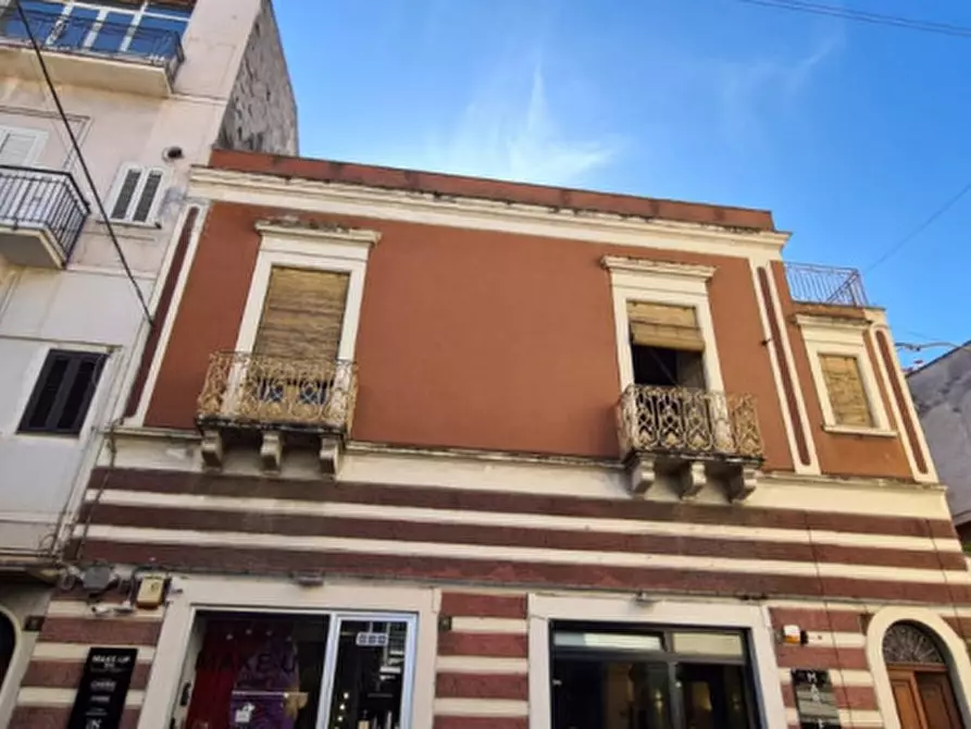 Immagine 1 di Casa indipendente in vendita  in Via Umberto, 76 a Bronte