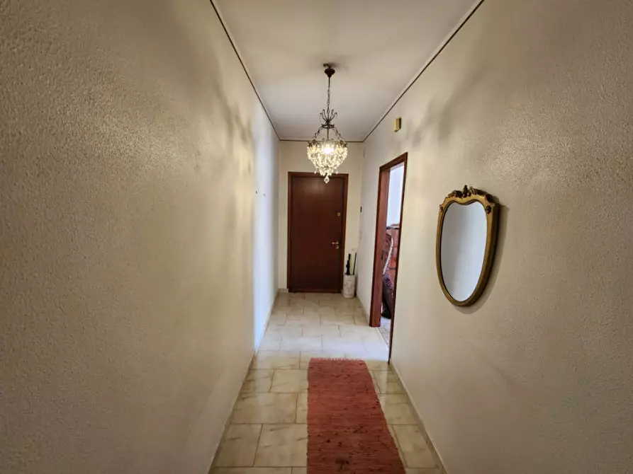 Immagine 10 di Appartamento in vendita  in Via del Mandorlo, 4 a Misterbianco