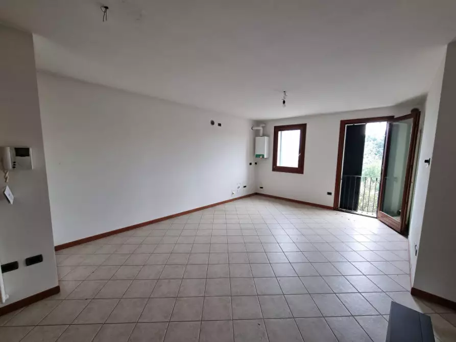 Immagine 1 di Appartamento in affitto  in via europa a Lozzo Atestino