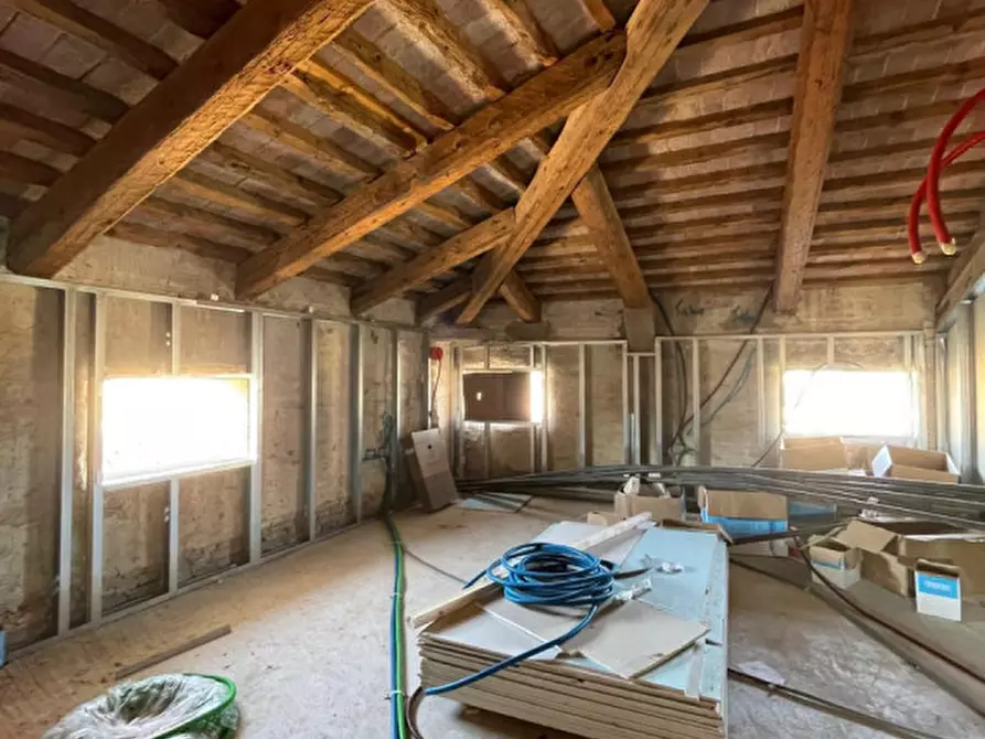 Immagine 8 di Appartamento in vendita  in Via Terme 78 a Battaglia Terme