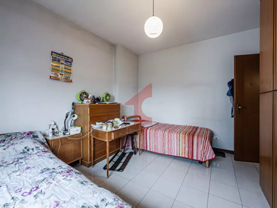 Immagine 16 di Appartamento in vendita  in Via Veterani dello Sport, 3 a Parma