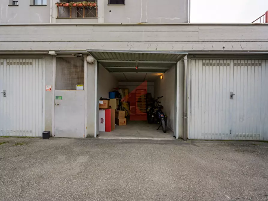 Immagine 20 di Appartamento in vendita  in Via Veterani dello Sport, 3 a Parma