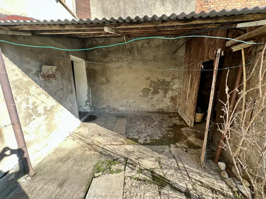 Immagine 10 di Villetta a schiera in vendita  in via corrubio, 11 a Legnago