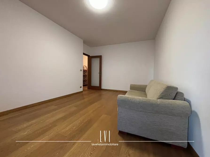 Immagine 4 di Appartamento in vendita  in giuseppe saragat a San Donà Di Piave