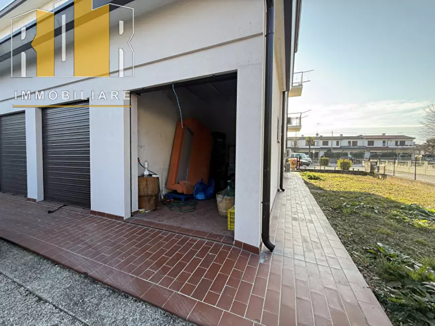 Immagine 15 di Appartamento in vendita  in Strada Canizzano 6 a Treviso