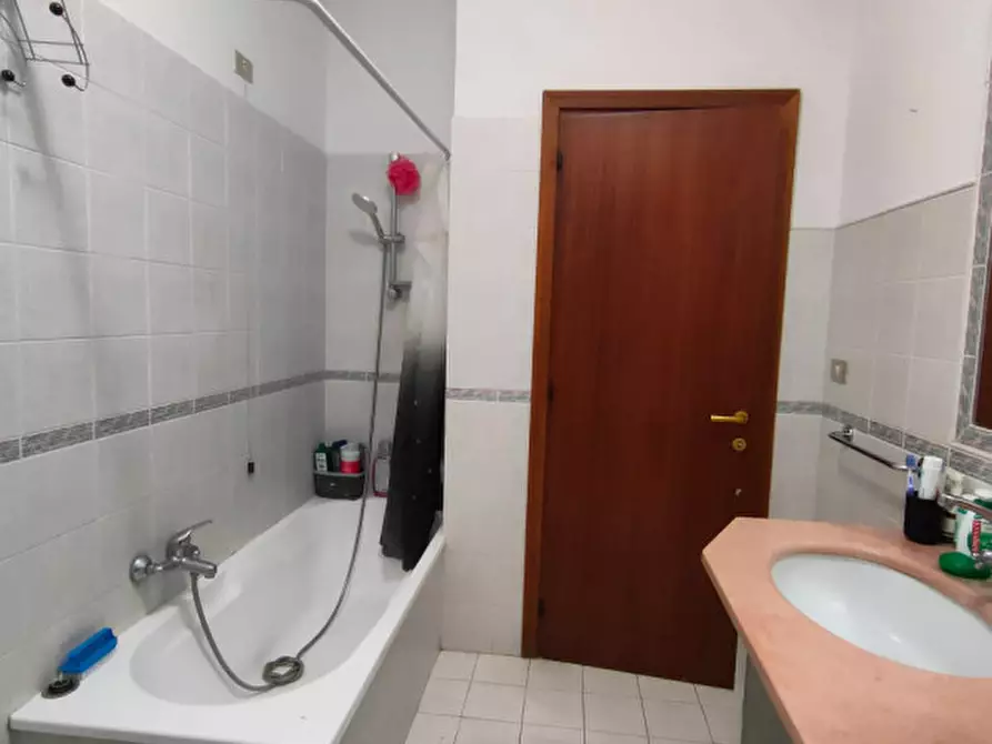 Immagine 9 di Camera in affitto  in Via Morgagni 1 a Perugia