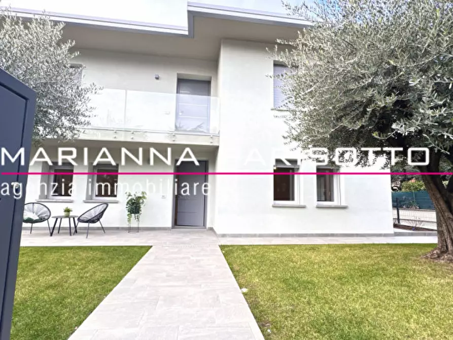 Immagine 60 di Appartamento in vendita  in Via Sibelius, 10 a Bassano Del Grappa