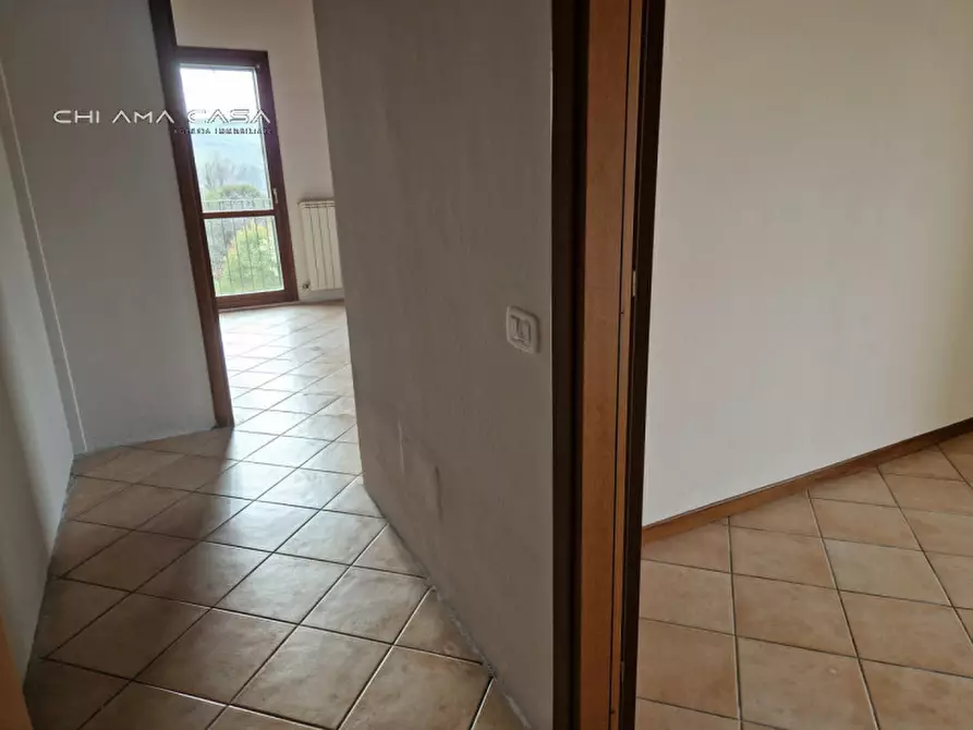 Immagine 7 di Appartamento in vendita  in via molini a Monteciccardo