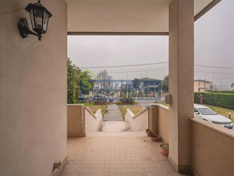 Immagine 26 di Casa indipendente in vendita  in Via Santa Lucia a Lusia