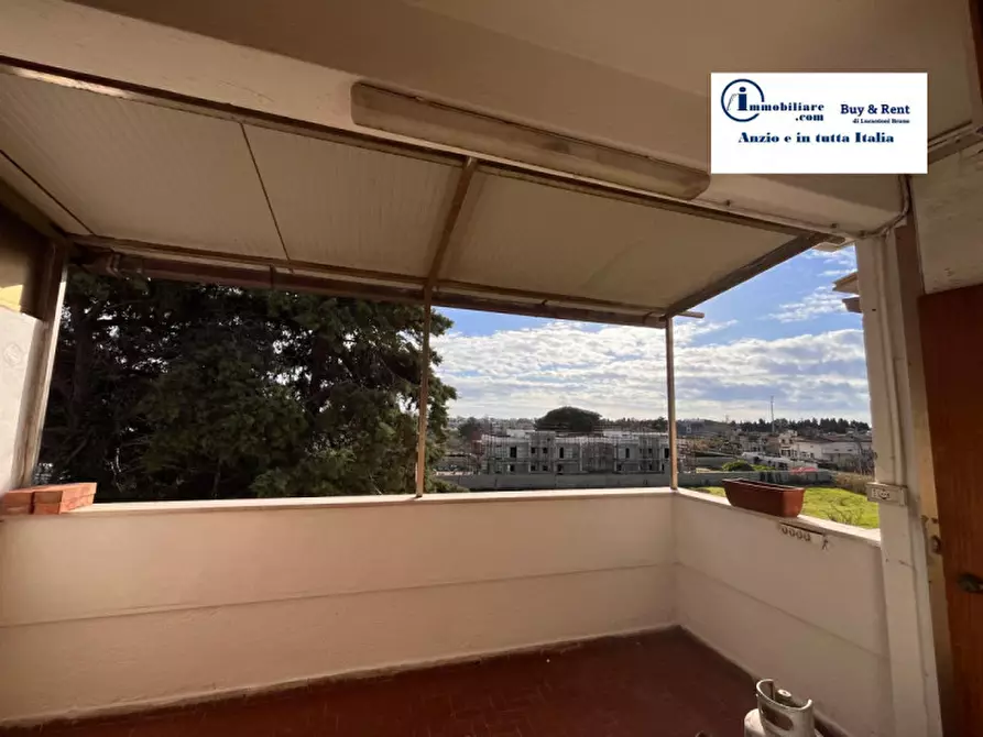 Immagine 3 di Appartamento in vendita  in Via Massimo D'Azeglio a Anzio