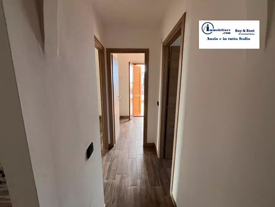 Immagine 5 di Appartamento in vendita  in Via Massimo D'Azeglio a Anzio