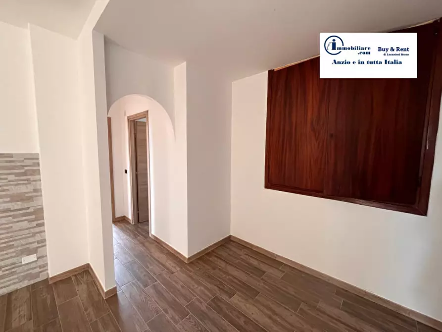 Immagine 7 di Appartamento in vendita  in Via Massimo D'Azeglio a Anzio