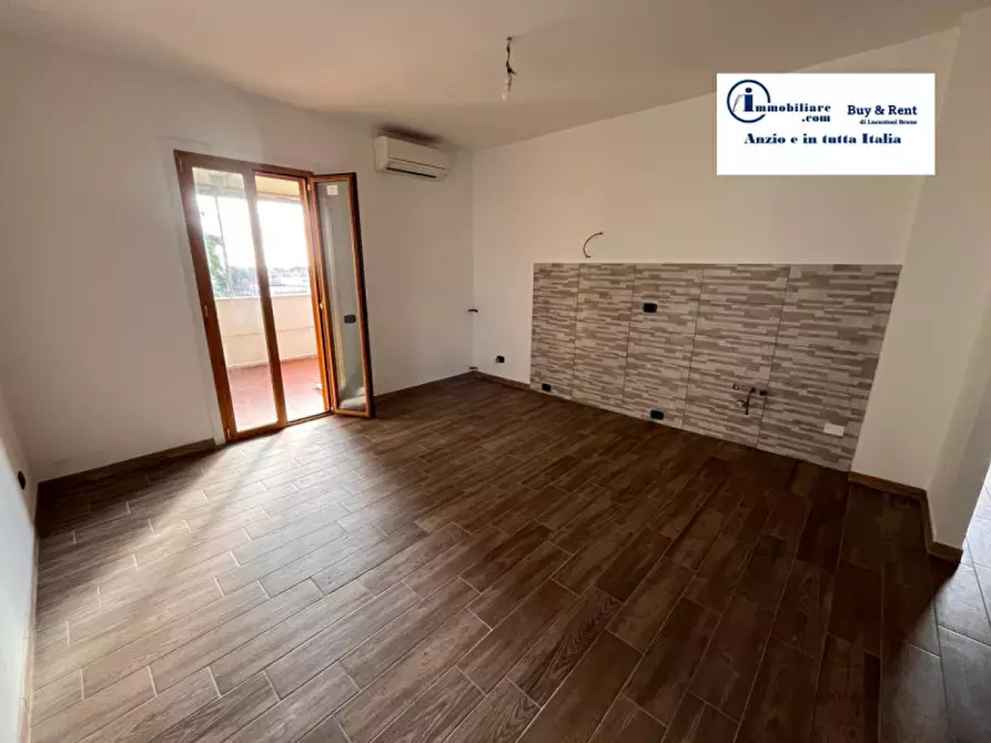 Immagine 13 di Appartamento in vendita  in Via Massimo D'Azeglio a Anzio