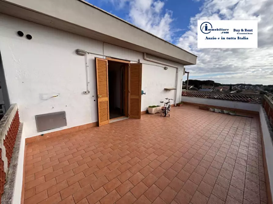Immagine 14 di Appartamento in vendita  in Via Massimo D'Azeglio a Anzio