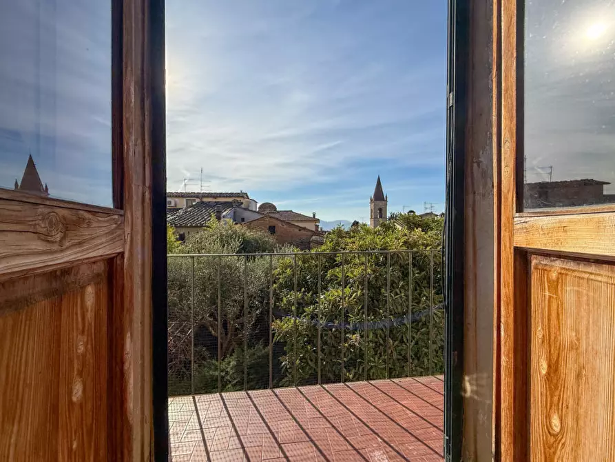 Immagine 10 di Appartamento in affitto  in Via Mazzini a Arezzo