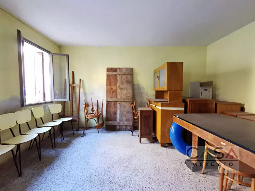 Immagine 4 di Rustico / casale in vendita  in Via Vittorio Emanuele a Teglio Veneto