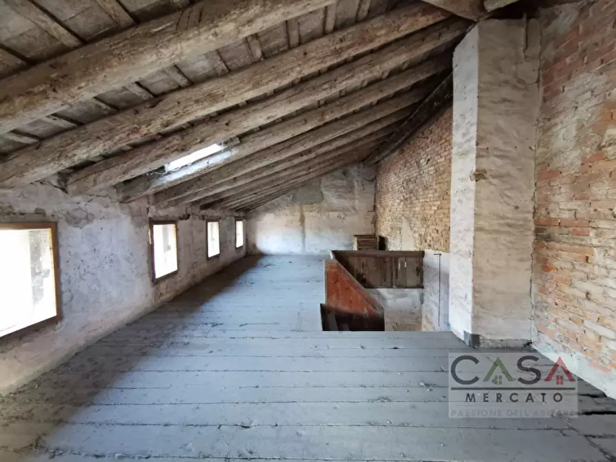 Immagine 8 di Rustico / casale in vendita  in Via Vittorio Emanuele a Teglio Veneto