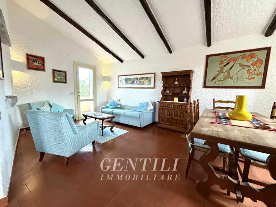 Immagine 6 di Villa in vendita  in Via del Tiglio a Arzachena