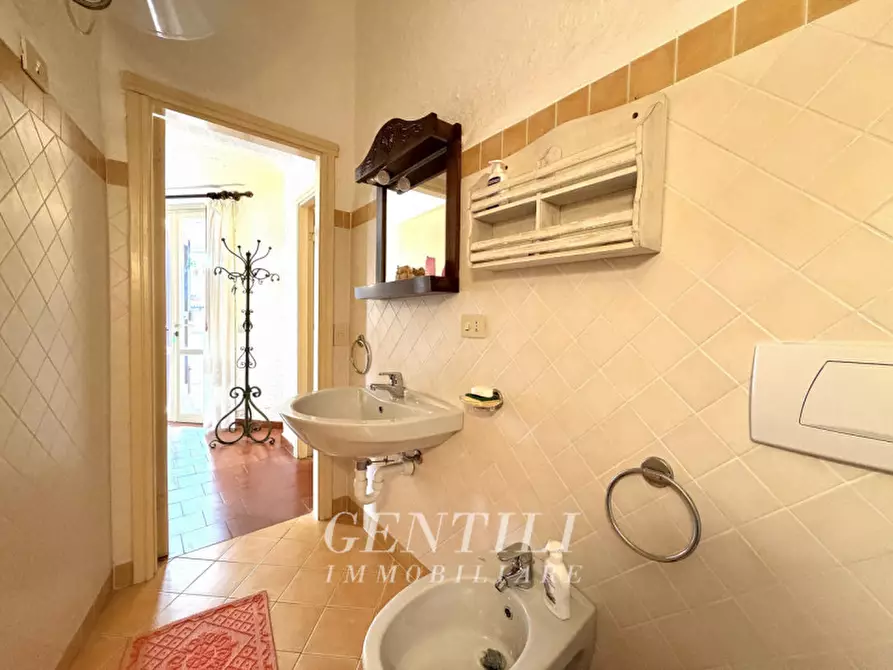 Immagine 24 di Villa in vendita  in Via del Tiglio a Arzachena