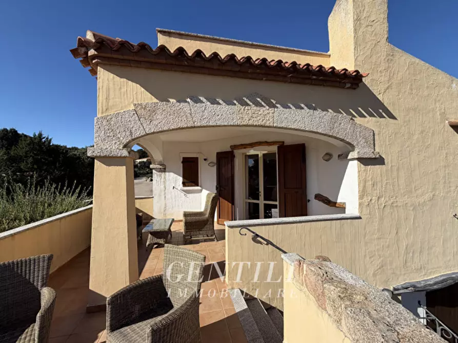 Immagine 26 di Villa in vendita  in Via del Tiglio a Arzachena