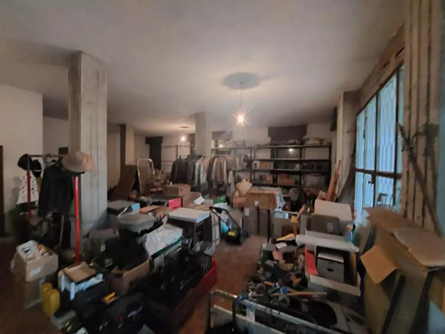 Immagine 20 di Palazzo in vendita  in Via Pignotti, 23020 Poggiridenti Piano SO, Italia a Poggiridenti