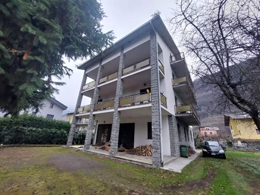 Immagine 1 di Palazzo in vendita  in Via Pignotti, 23020 Poggiridenti Piano SO, Italia a Poggiridenti