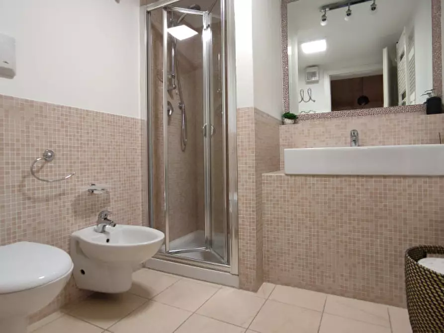 Immagine 22 di Loft/Open space in vendita  in Vicolo Bonamigo a Bassano Del Grappa